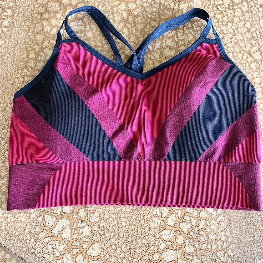 All In Motion Activewear Top - Picture 4 of 6